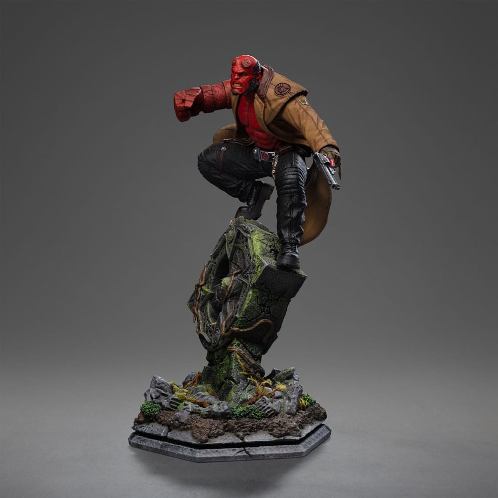 Hellboy 2 statuette 1/10 BDS Art Scale Hellboy IRON STUDIOS