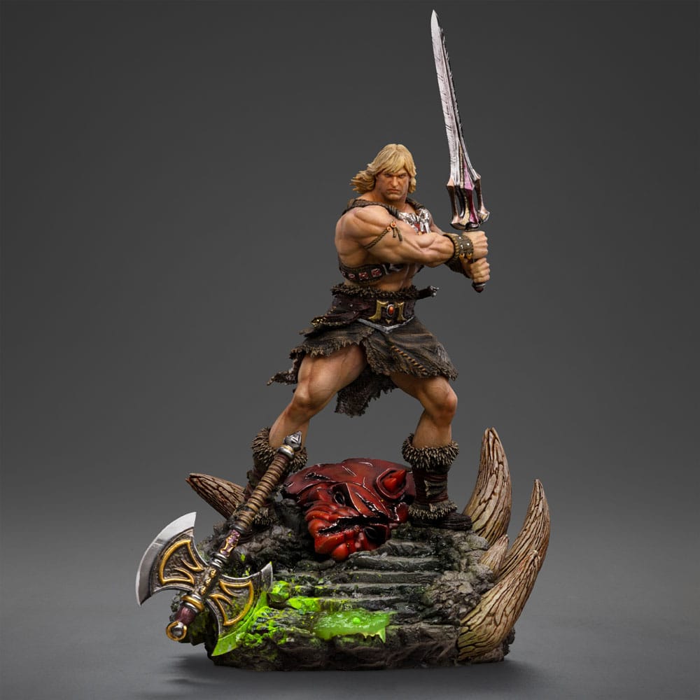 Masters of the Universe statuette 1/10 Deluxe Art Scale He-Man Unleashed – IRON STUDIOS
