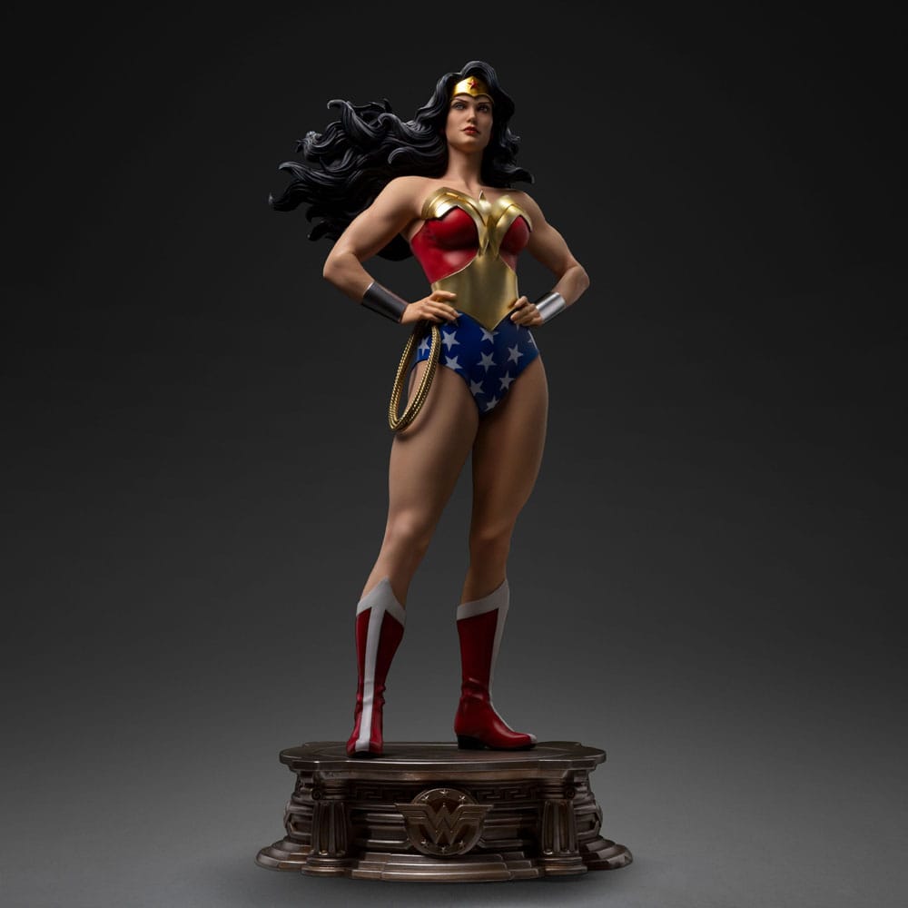 DC Comics statuette Legacy Replica 1/4 Wonder Woman – IRON STUDIOS