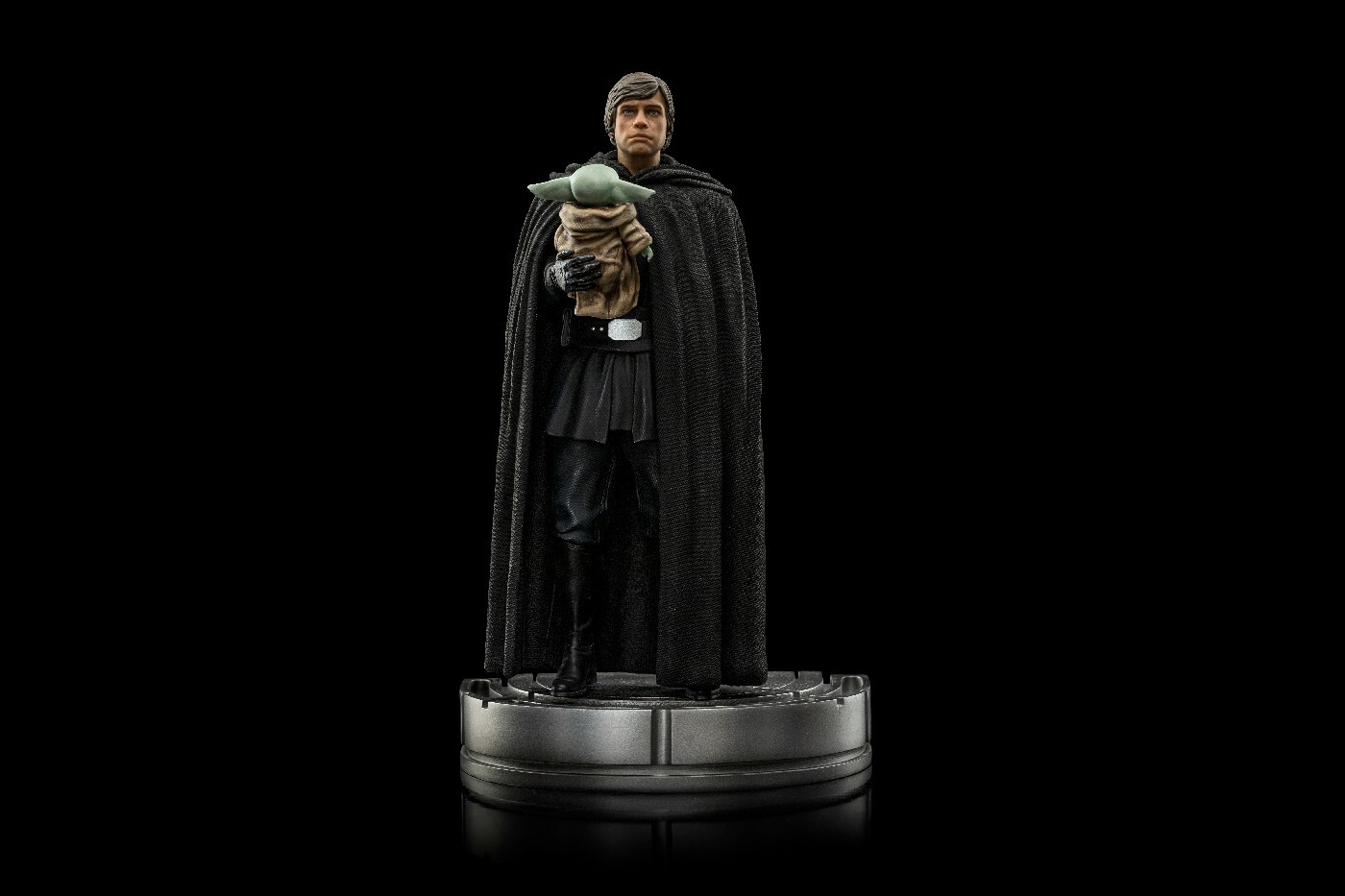 Star Wars: The Mandalorian – Luke Skywalker and Grogu 1:10 Scale Statue – IRON STUDIOS