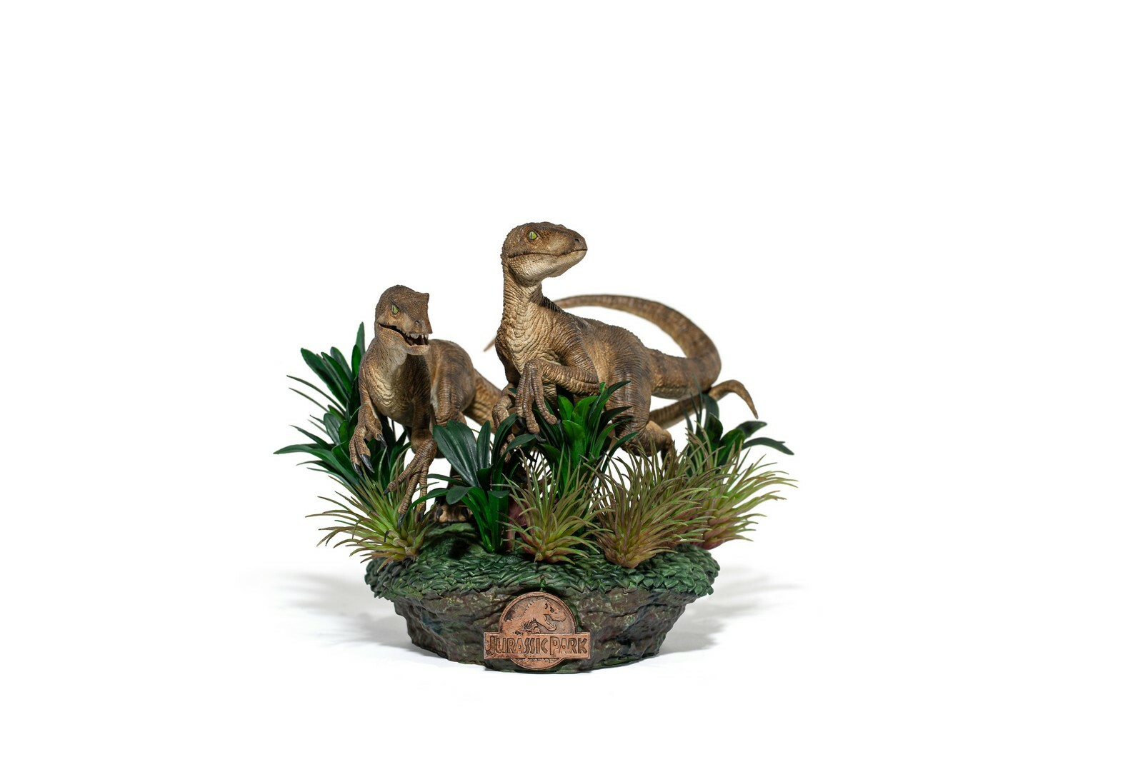 Jurassic Park: Deluxe Just the Two Raptors 1:10 Scale Statue – IRON STUDIOS